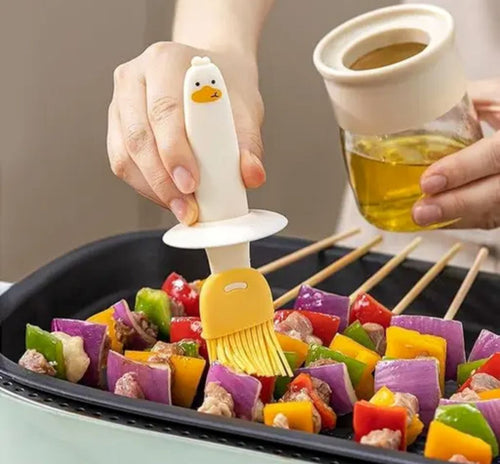 Oil Dispenser for Kitchen, 2 IN 1 Oil Dispenser Bottle with Silicone Basting Brush for Cooking...